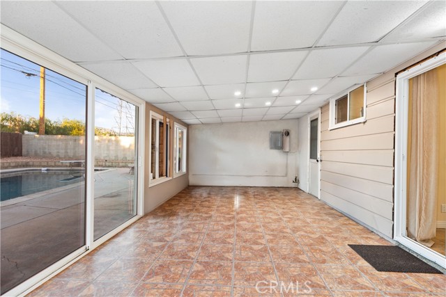 Detail Gallery Image 14 of 16 For 11377 Gaynor Ave, Granada Hills,  CA 91344 - 4 Beds | 2 Baths