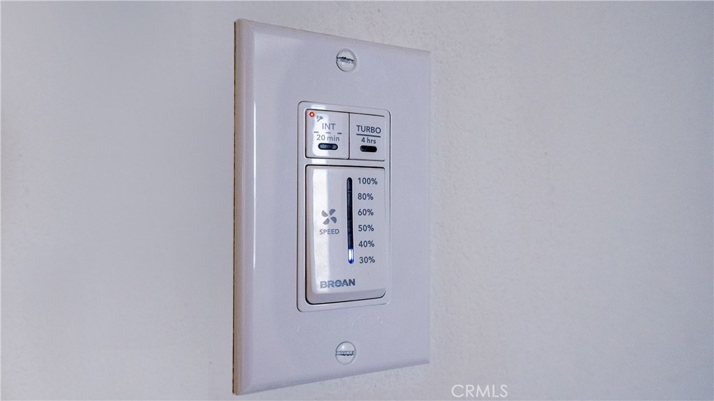 https://media.crmls.org/medias/22c16338-754f-4710-be29-f6da6a258ae1.jpg?preset=X-Large