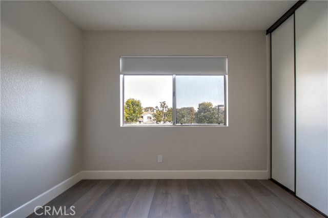 60 Greenmoor, Irvine CA: https://media.crmls.org/medias/22c28cc9-e705-4108-9d2e-872b4163cb26.jpg