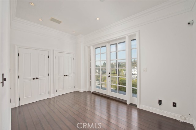 Detail Gallery Image 12 of 29 For 8655 Hillside Ave, Los Angeles,  CA 90069 - 4 Beds | 4 Baths