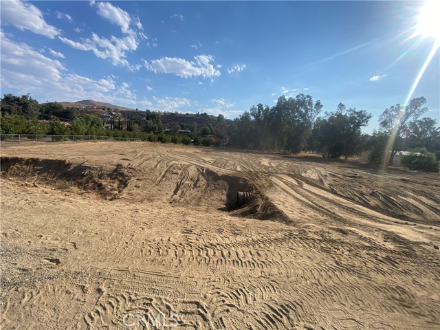 Detail Gallery Image 1 of 3 For 0 Chambers Ave, Hemet,  CA 92544 - – Beds | – Baths