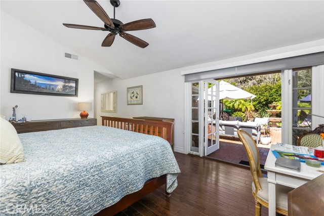 Detail Gallery Image 27 of 57 For 30 Jetty Dr, Corona Del Mar,  CA 92625 - 2 Beds | 2 Baths