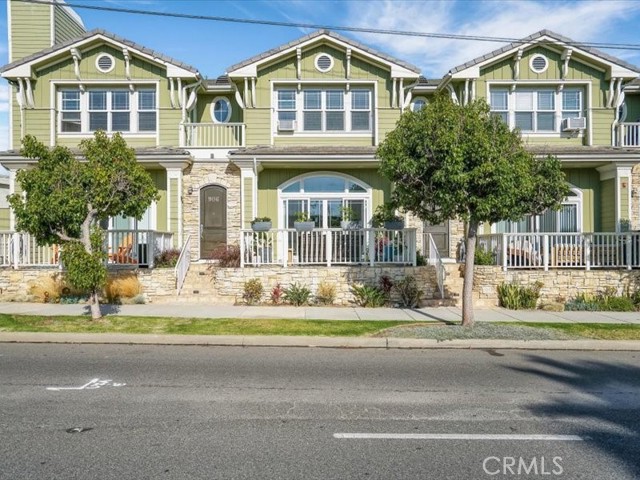 904 Catalina Avenue, Redondo Beach, California 90277, 2 Bedrooms Bedrooms, ,3 BathroomsBathrooms,Residential,Sold,Catalina,SB23142164