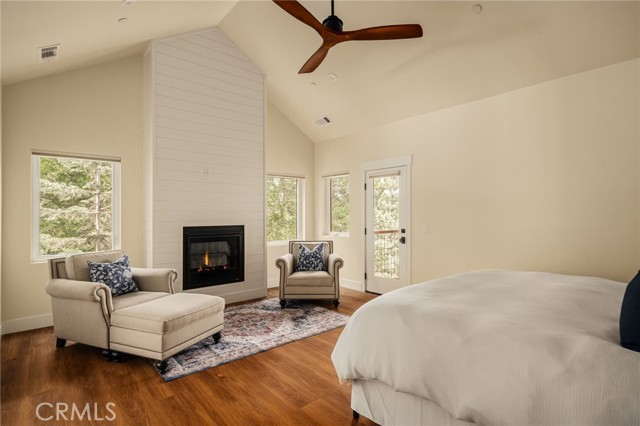 Detail Gallery Image 11 of 15 For 26910 Everest Rd, Lake Arrowhead,  CA 92352 - 6 Beds | 6 Baths