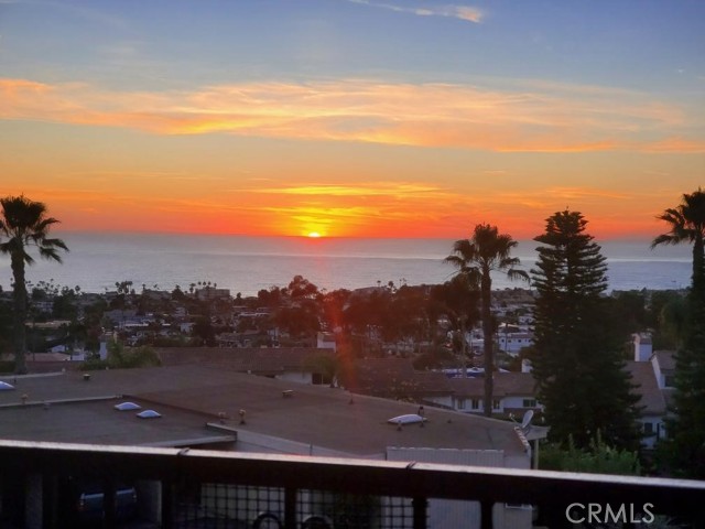 Detail Gallery Image 1 of 1 For 201 S La Esperanza #R10,  San Clemente,  CA 92672 - 2 Beds | 2 Baths