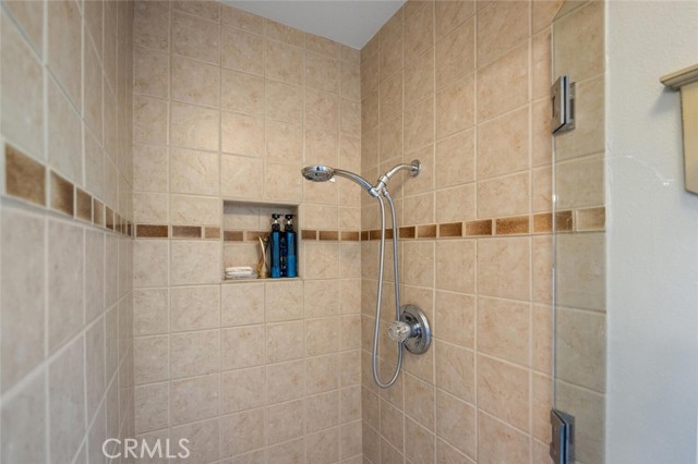 Detail Gallery Image 17 of 22 For 23538 Adamsboro Dr, Newhall,  CA 91321 - 4 Beds | 2 Baths