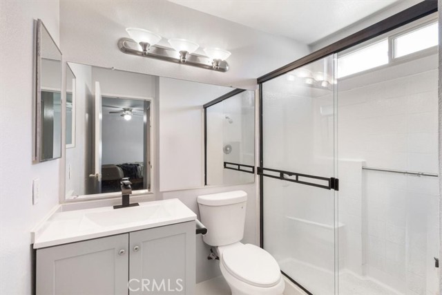 10715 Wakefield E Street, Adelanto CA: https://media.crmls.org/medias/22c72401-f052-4604-b110-b2c3b977d271.jpg