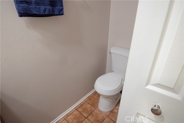 36457 Harold 3rd Street, Palmdale CA: https://media.crmls.org/medias/22c78f16-384d-4246-8c85-89cd26c63c39.jpg
