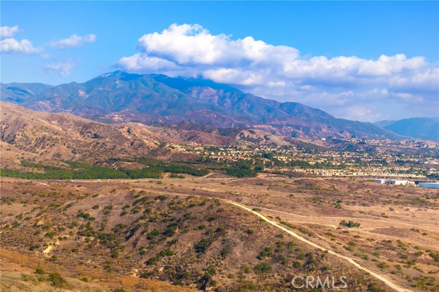118 sunnybank Boulevard, Irvine CA: https://media.crmls.org/medias/22c7ba55-7667-4f41-b7fe-02db94c15bff.jpg