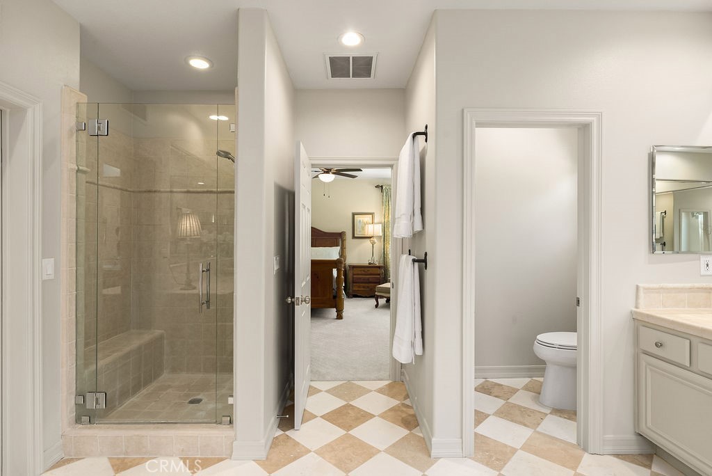 22c7e08b 3e73 42be Aefe 1f240db1b541