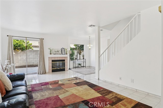 Detail Gallery Image 10 of 43 For 14712 Olive St #1,  Baldwin Park,  CA 91706 - 3 Beds | 3 Baths