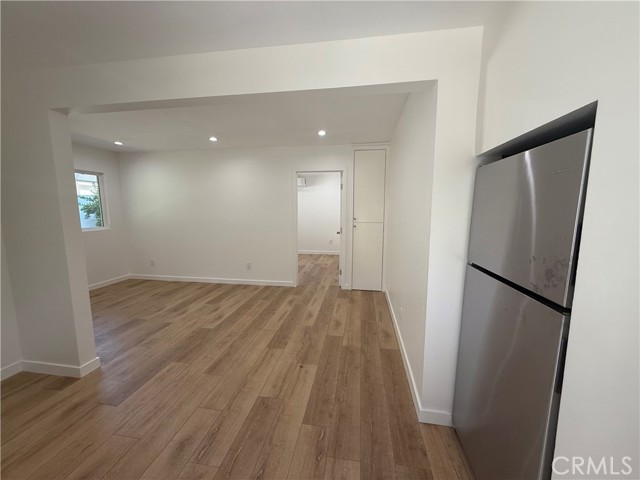 Detail Gallery Image 7 of 22 For 15159 La Maida St #B,  Sherman Oaks,  CA 91403 - 1 Beds | 1 Baths