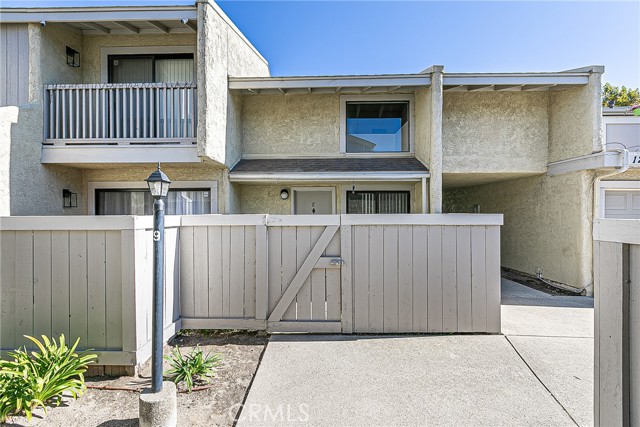 Detail Gallery Image 1 of 1 For 1205 W Cypress Ave #E,  Lompoc,  CA 93436 - 1 Beds | 1 Baths