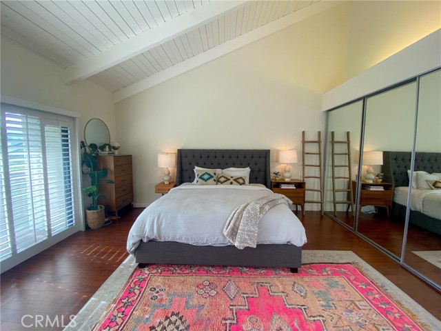 Detail Gallery Image 11 of 26 For 4218 Troost #15,  Studio City,  CA 91604 - 3 Beds | 3 Baths