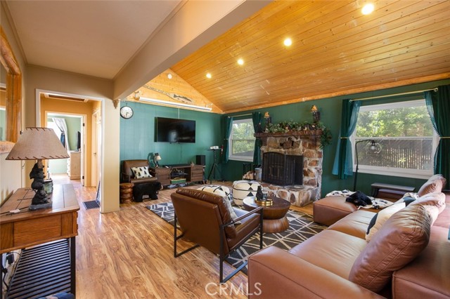 410 Vista Lane, Big Bear Lake, CA, 92315 410 Vista Lane, Big Bear Lake, CA, 92315