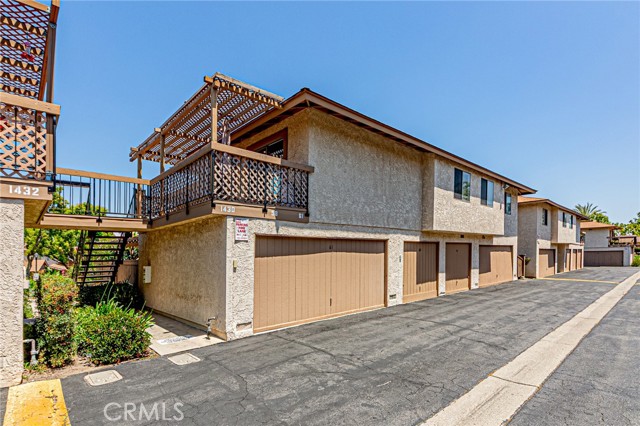 1430 Countrywood Ave Unit: 61