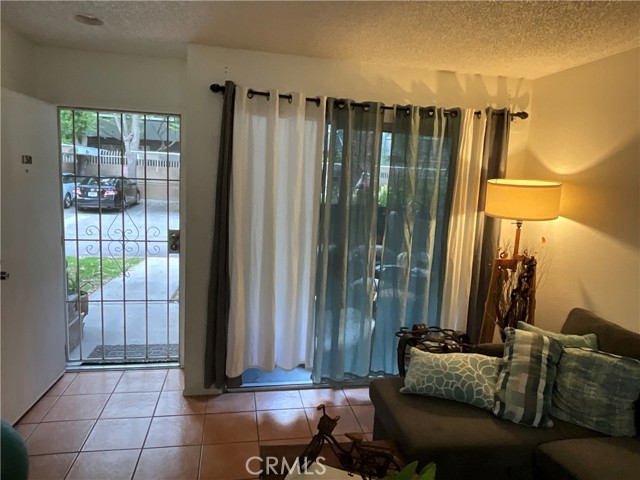 Detail Gallery Image 3 of 12 For 12601 Van Nuys Bld #138,  Pacoima,  CA 91331 - 2 Beds | 2 Baths