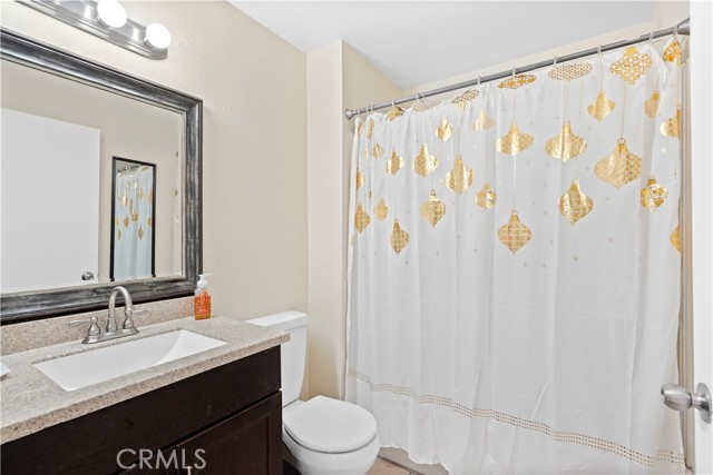 Detail Gallery Image 11 of 19 For 12601 Van Nuys Bld #212,  Pacoima,  CA 91331 - 2 Beds | 1 Baths