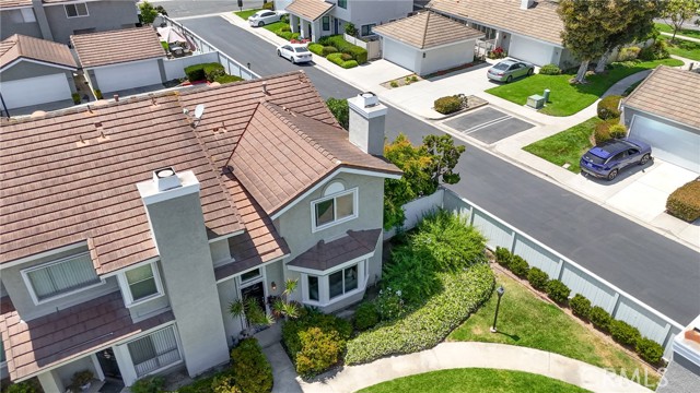 226 Greenmoor, Irvine CA: https://media.crmls.org/medias/22cd325a-82ac-4a35-ae47-9f9daef9a094.jpg