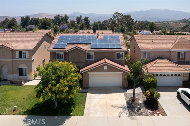 23306 Daisy Drive, Corona CA: https://media.crmls.org/medias/22cfe102-1e21-4168-851b-a9a7375f1b7b.jpg