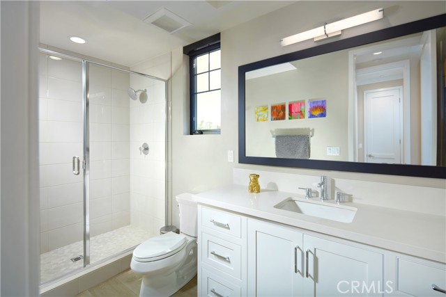 Detail Gallery Image 13 of 32 For 210 via Socorro, San Clemente,  CA 92672 - 4 Beds | 4/1 Baths