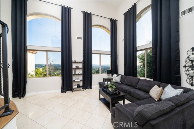 Detail Gallery Image 7 of 72 For 388 Conifer Rd, Glendora,  CA 91741 - 5 Beds | 4/1 Baths