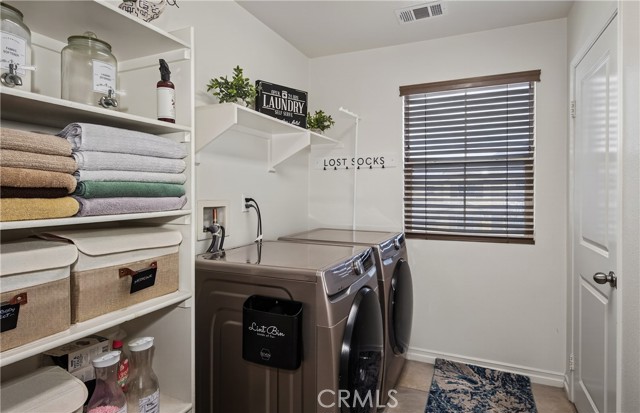 Detail Gallery Image 21 of 33 For 1335 Alpine Ave, Beaumont,  CA 92223 - 4 Beds | 3 Baths