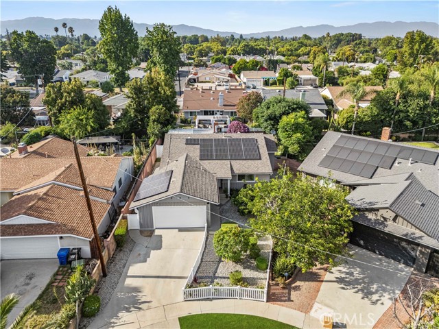 17955 Archwood Street, Reseda CA: https://media.crmls.org/medias/22d2f60b-7bb8-4ea6-b5e5-da401bfb8e8c.jpg