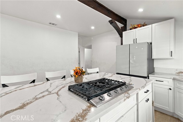 8633 Zelzah photo 41