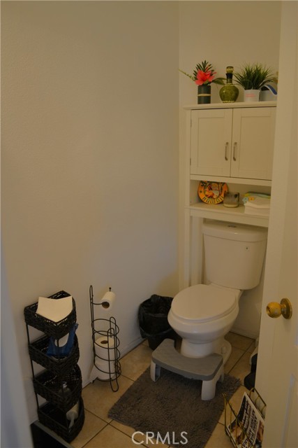 Detail Gallery Image 14 of 69 For 1703 Heritage Way, Covina,  CA 91724 - 4 Beds | 2/1 Baths