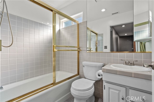Detail Gallery Image 22 of 40 For 561 S Ventu Park Rd, Newbury Park,  CA 91320 - 5 Beds | 5 Baths