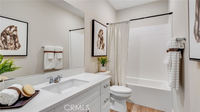 Detail Gallery Image 7 of 23 For 2811 E Amberley Privado, Ontario,  CA 91762 - 3 Beds | 2/1 Baths
