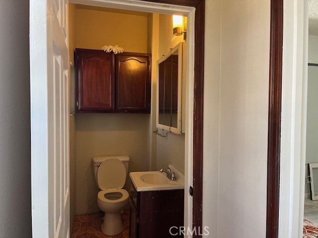 Detail Gallery Image 22 of 24 For 317 E 42nd Pl, Los Angeles,  CA 90011 - 3 Beds | 1 Baths