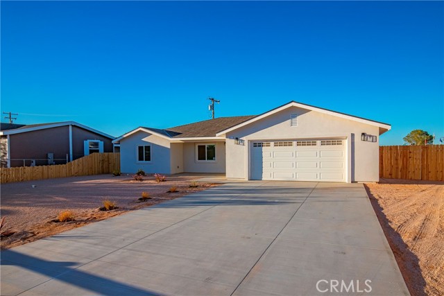 Detail Gallery Image 3 of 23 For 8937 Oleander Ave, California City,  CA 93505 - 3 Beds | 2 Baths