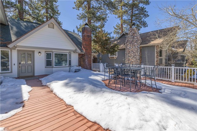 Detail Gallery Image 12 of 61 For 41569 Swan Drive Dr, Big Bear Lake,  CA 92315 - 6 Beds | 3/1 Baths