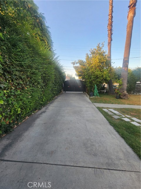 12138 Magnolia Street, El Monte CA: https://media.crmls.org/medias/22d6bae3-ae9b-418f-b42b-1232d4596296.jpg