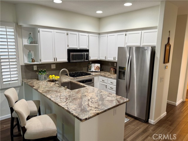 Detail Gallery Image 5 of 25 For 30 El Cencerro, Rancho Santa Margarita,  CA 92688 - 3 Beds | 2/1 Baths