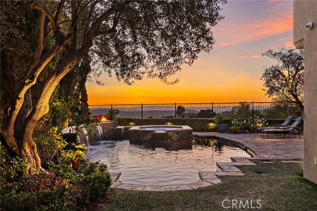 Detail Gallery Image 4 of 69 For 2 Galaxy Isle, Ladera Ranch,  CA 92694 - 5 Beds | 5/1 Baths