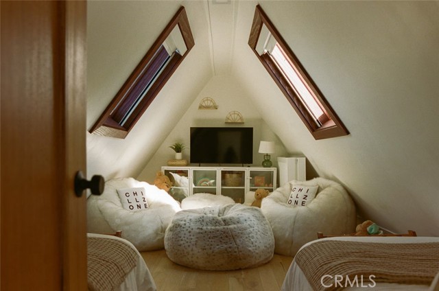 Detail Gallery Image 24 of 59 For 481 Heliotrope Dr, Lake Arrowhead,  CA 92352 - 3 Beds | 2/1 Baths