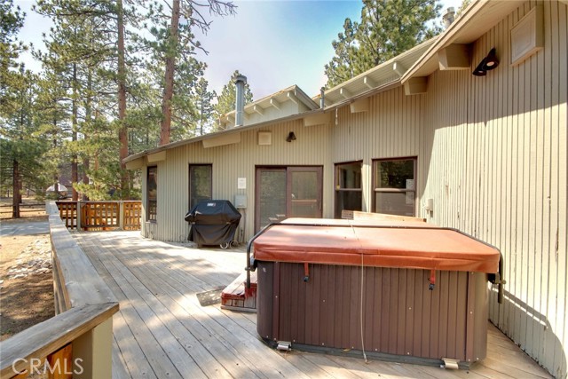 Detail Gallery Image 30 of 34 For 520 Pinewood Ct, Big Bear City,  CA 92314 - 3 Beds | 2/1 Baths