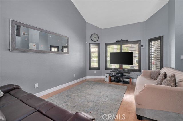650 Rock Vista Drive, Corona CA: https://media.crmls.org/medias/22d9306f-eedb-46c3-85b7-60e608ce6b3d.jpg