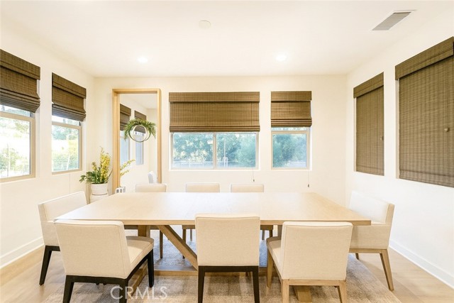 Detail Gallery Image 6 of 31 For 279 Barnes, Tustin,  CA 92782 - 4 Beds | 4/1 Baths