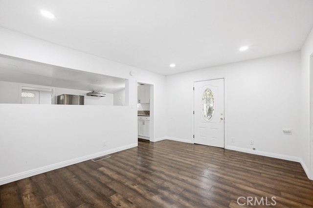 22951 Redwood, Crestline, CA 92325