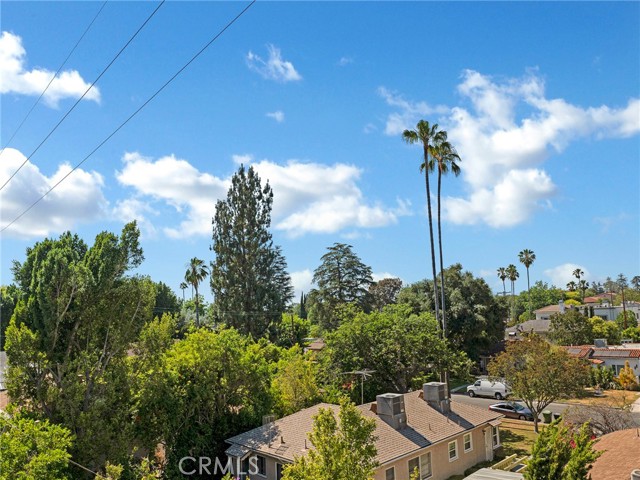 Detail Gallery Image 35 of 38 For 5242 Vesper #7,  Sherman Oaks,  CA 91411 - 3 Beds | 3 Baths