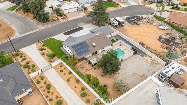 1258 Holly Lane, Calimesa CA: https://media.crmls.org/medias/22dbb79e-0703-4811-869e-e92cead404c4.jpg