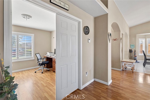 Detail Gallery Image 9 of 40 For 70 Makenna, Madera,  CA 93637 - 4 Beds | 2 Baths