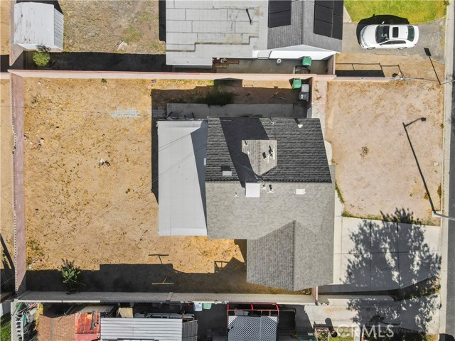 44043 Hoban Avenue, Lancaster CA: https://media.crmls.org/medias/22dc3e5a-2b1c-4b34-bf83-e95b15133190.jpg