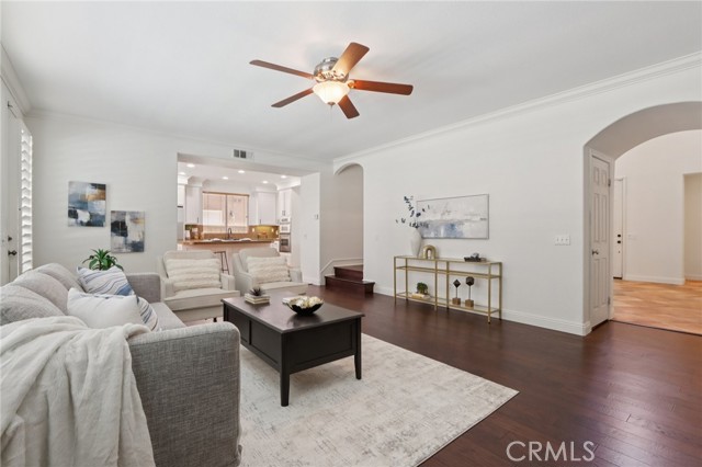 Detail Gallery Image 18 of 75 For 1041 Stanislaus Dr., Corona,  CA 92881 - 7 Beds | 4 Baths