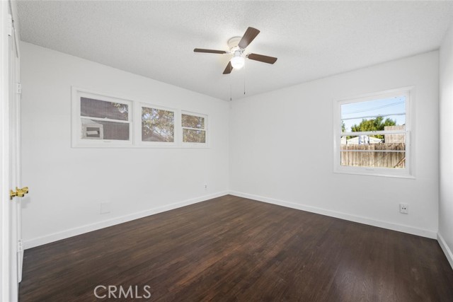 Detail Gallery Image 25 of 53 For 11371 Garden Grove Bld, Garden Grove,  CA 92843 - 2 Beds | 1 Baths