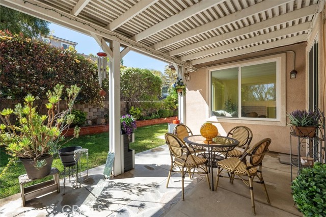 Detail Gallery Image 22 of 50 For 19540 Ellis Henry Ct, Newhall,  CA 91321 - 5 Beds | 3 Baths